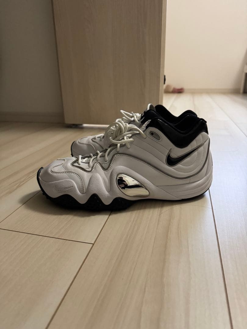 NIKE ズームアップテンポ