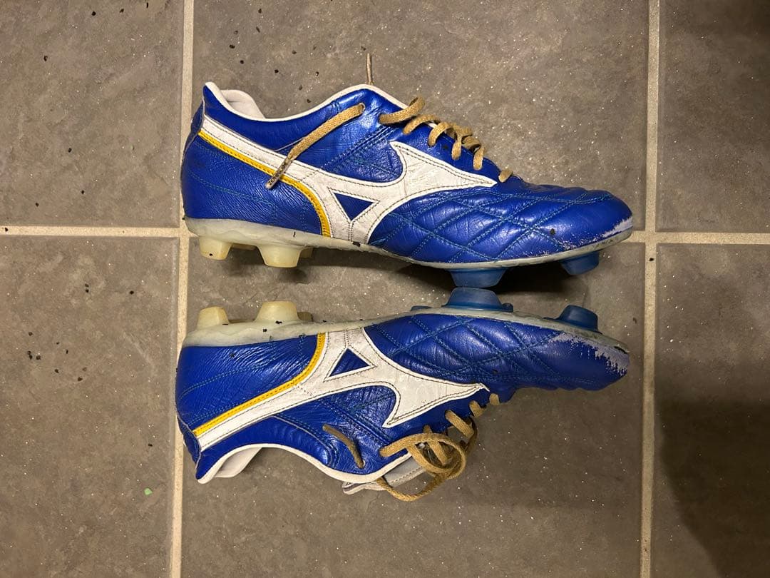 Mizuno サッカーシューズ 25.5cm