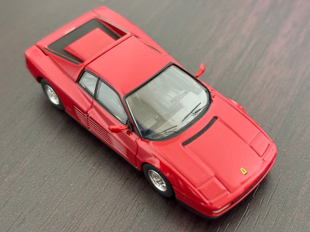 トミカリミテッドヴィンテージ フェラーリテスタロッサ（後期型）