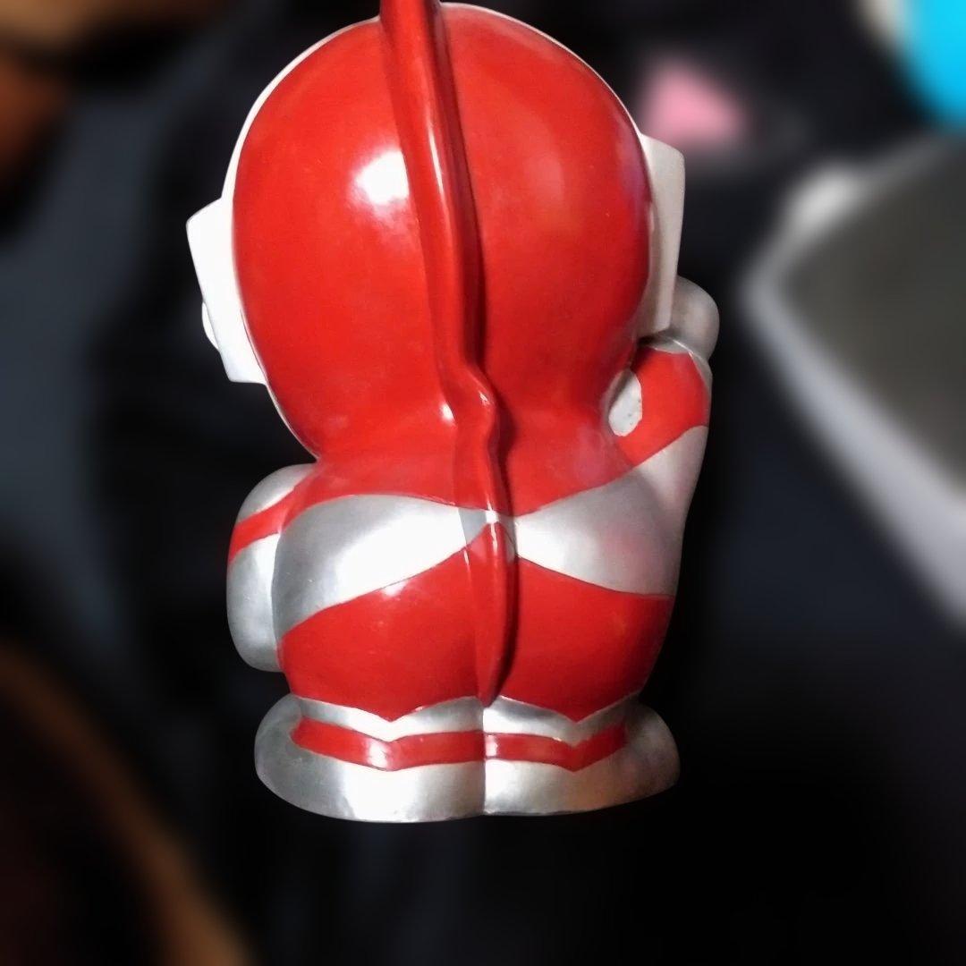 ウルトラマン 貯金箱