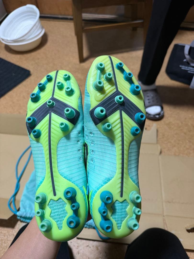 サッカースパイク　NIKE ヴェイパー14エリートAG