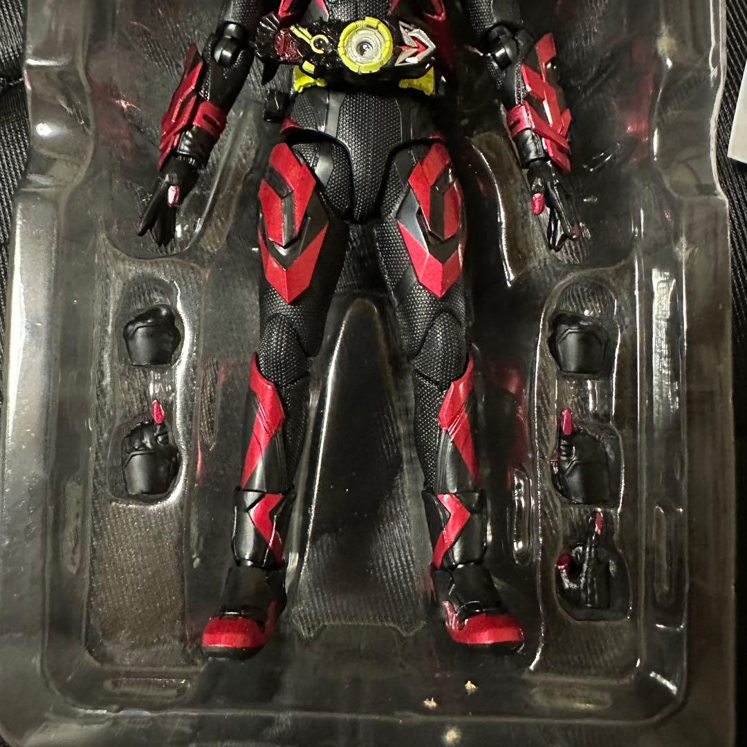 S.H.Figuarts仮面ライダーゼロワン ヘルライジングホッパー