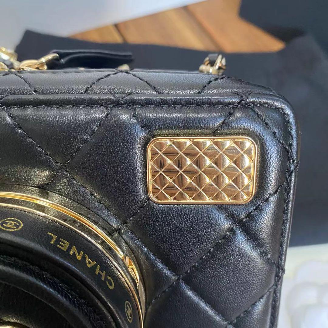 シャネル（ CHANEL ）カメラ型 ショルダーバッグ ハンドバック