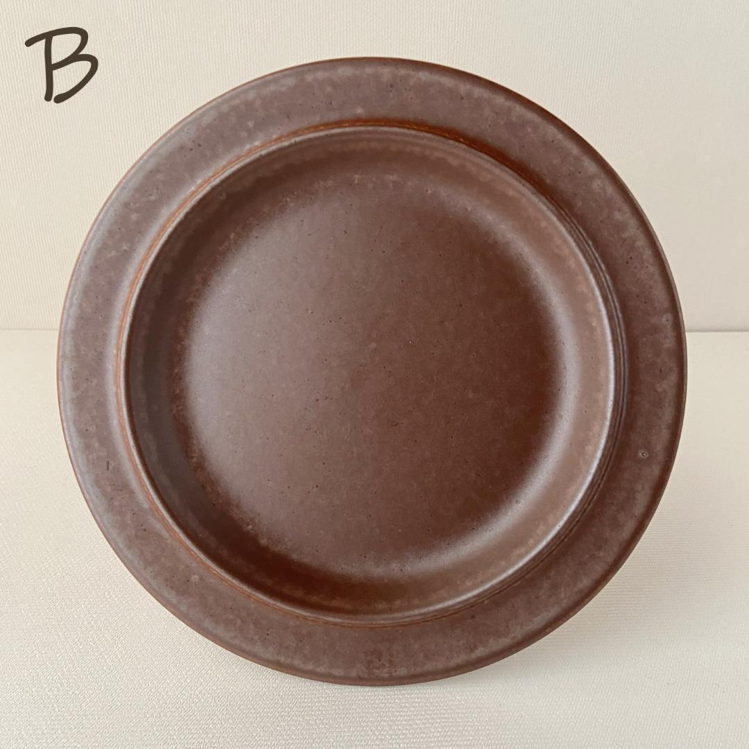 ARABIA アラビア Ruska ルスカ プレート 20cm 【赤茶2皿】AB