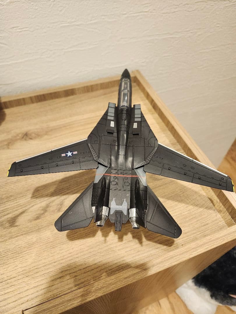 航空機モデルセット F-14 F/A-18 F-14アグレッサー機　27分1