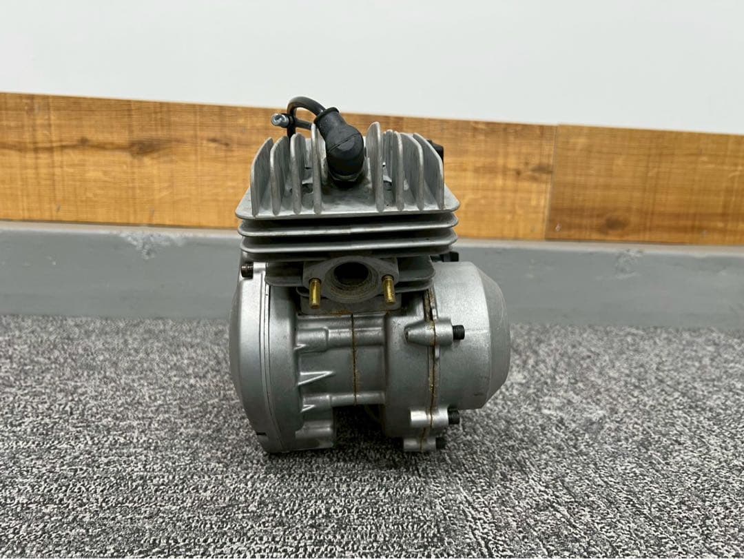 TG386☆新品☆ZENOAH☆KOMATSU☆BE30C☆エンジン☆ゼノア