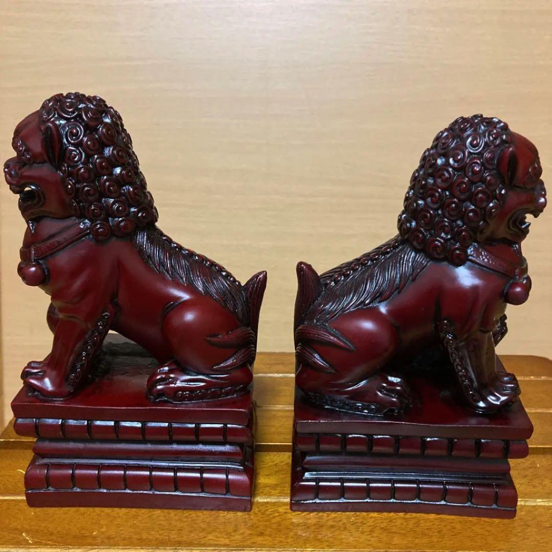 縁起物　置物　中国　台湾　石彫刻　祥獅　2個　アンティーク　美術品