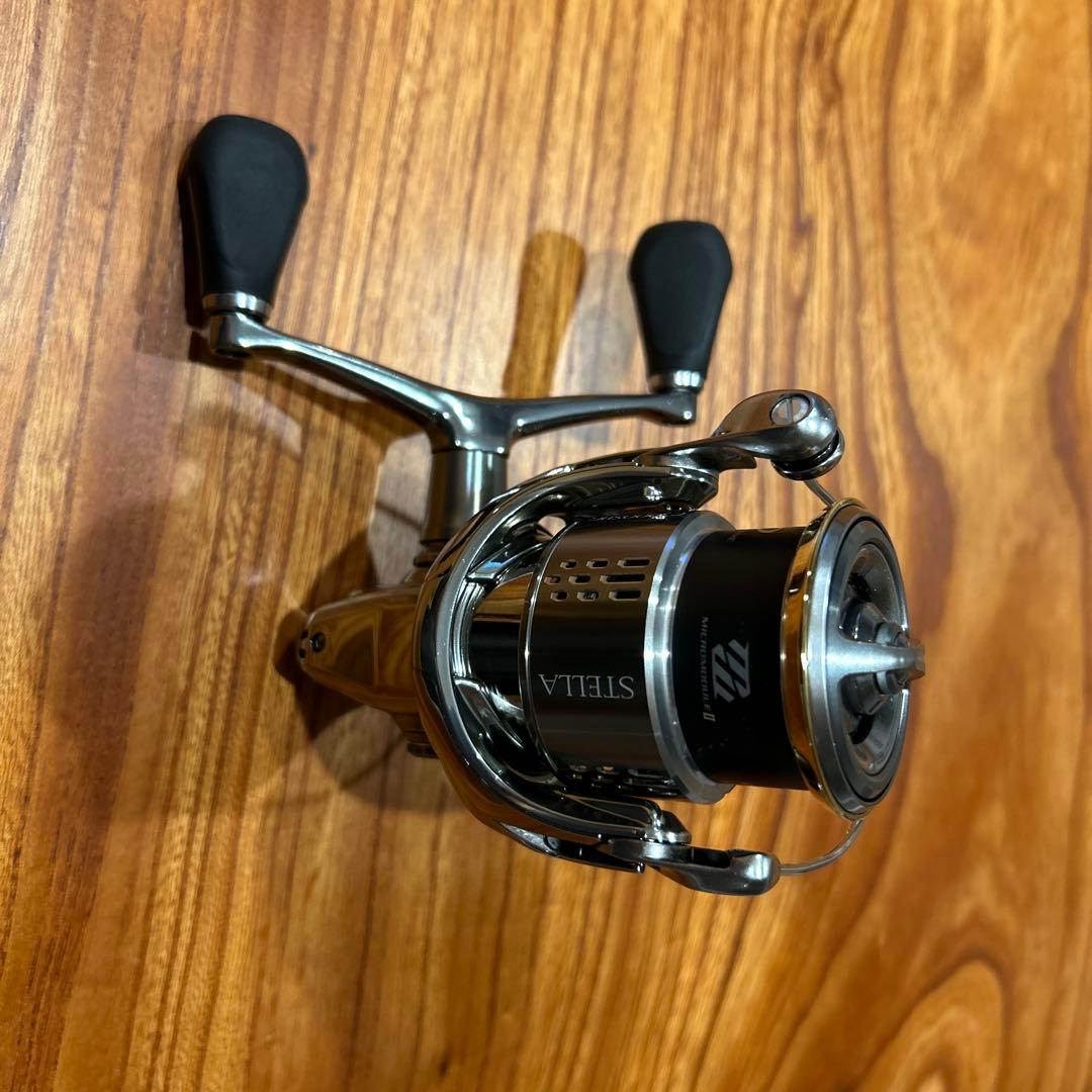 シマノ 18ステラ 3000SHG スピニングリール