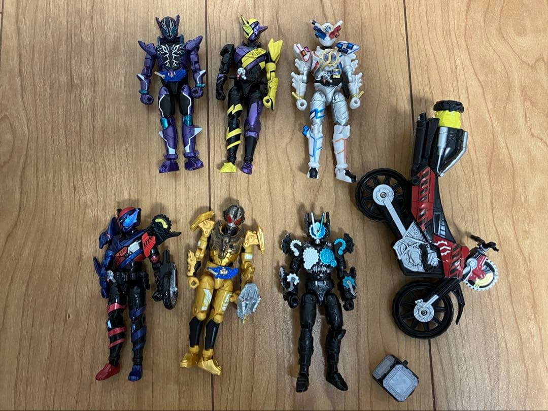 創動　仮面ライダービルド　まとめ売り　未使用