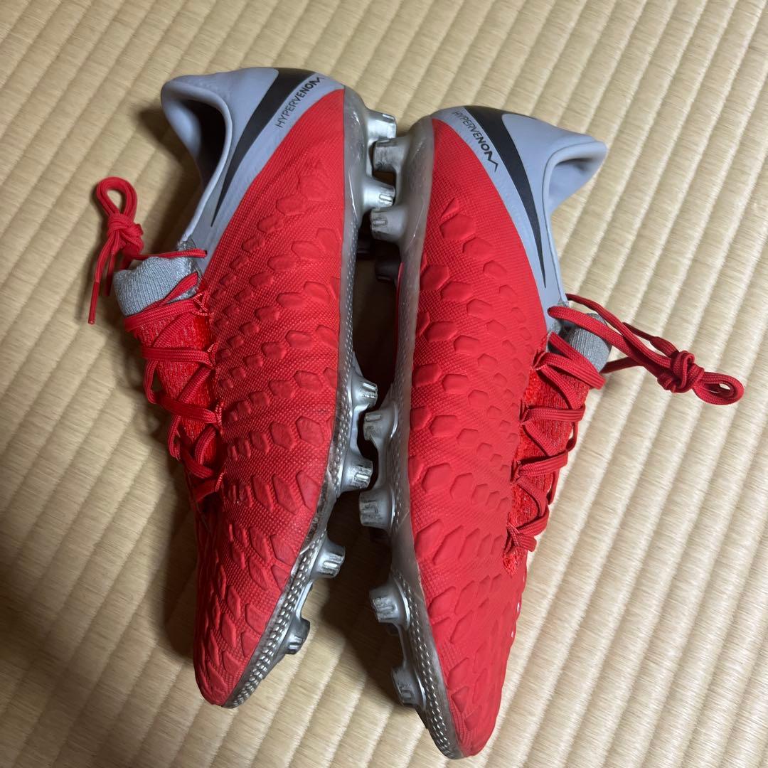 NIKEハイパーヴェノムファントム3HG 25.5cm