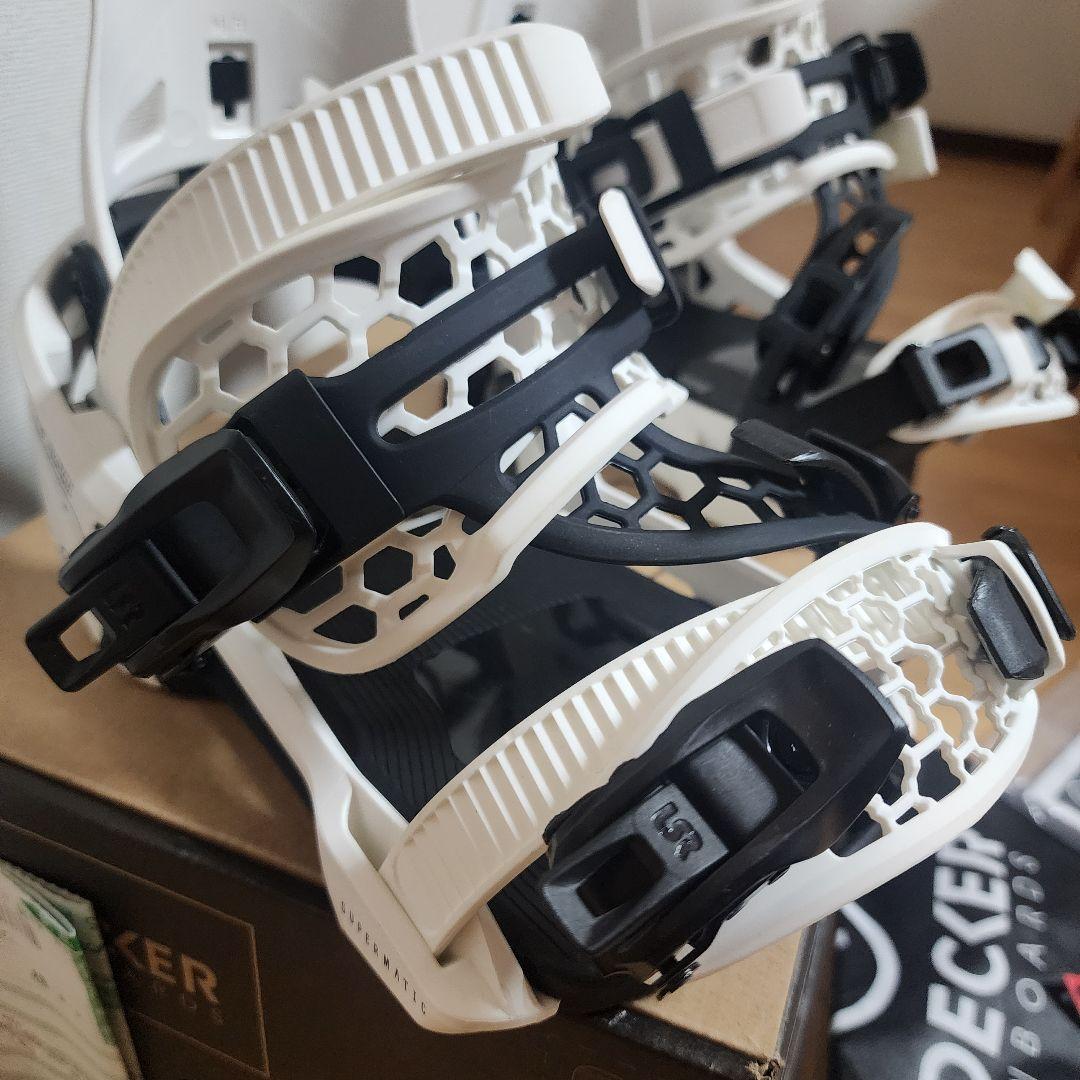 人気色 24-25モデル　NIDECKER SUPERMATIC M