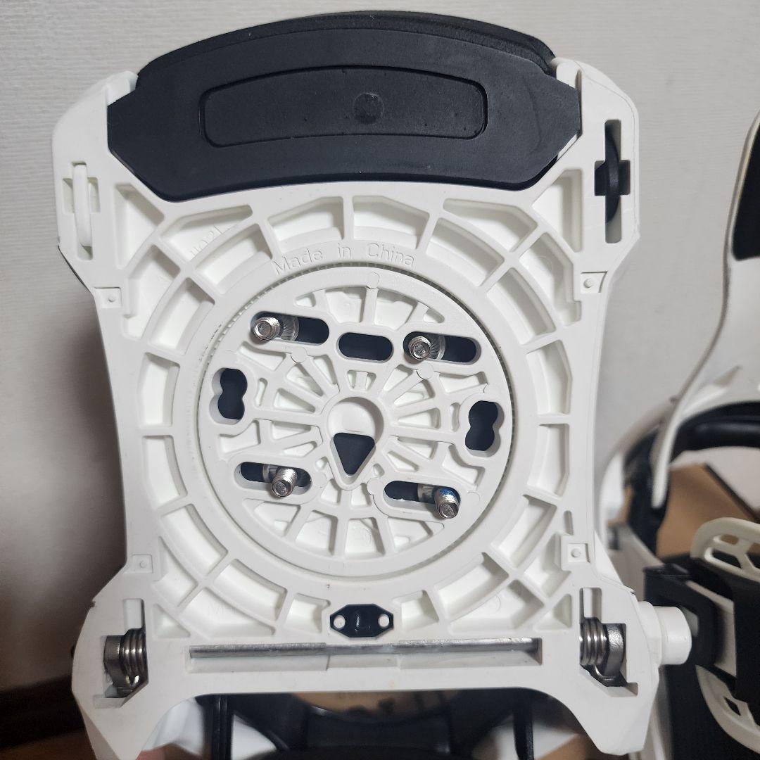 人気色 24-25モデル　NIDECKER SUPERMATIC M
