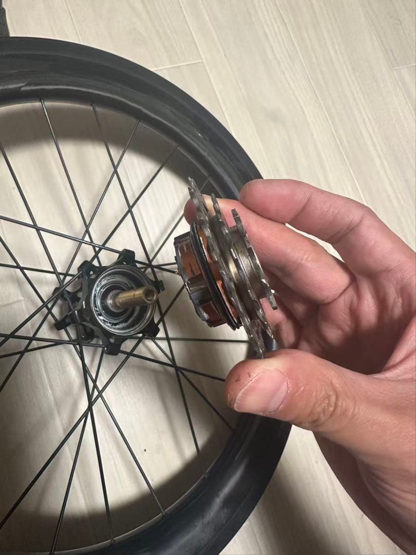BROMPTON カーボンホイール　未使用品