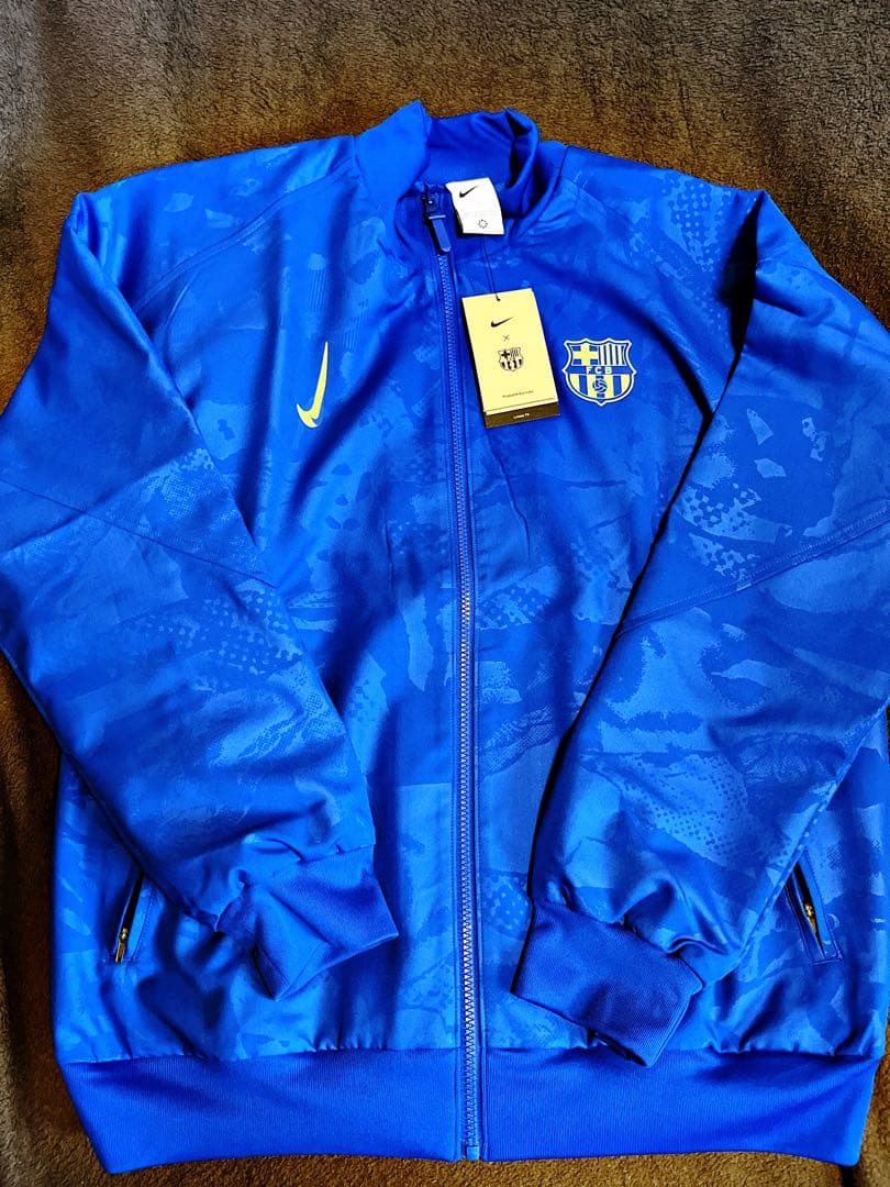 NIKE バルセロナ　アンセムジャケット