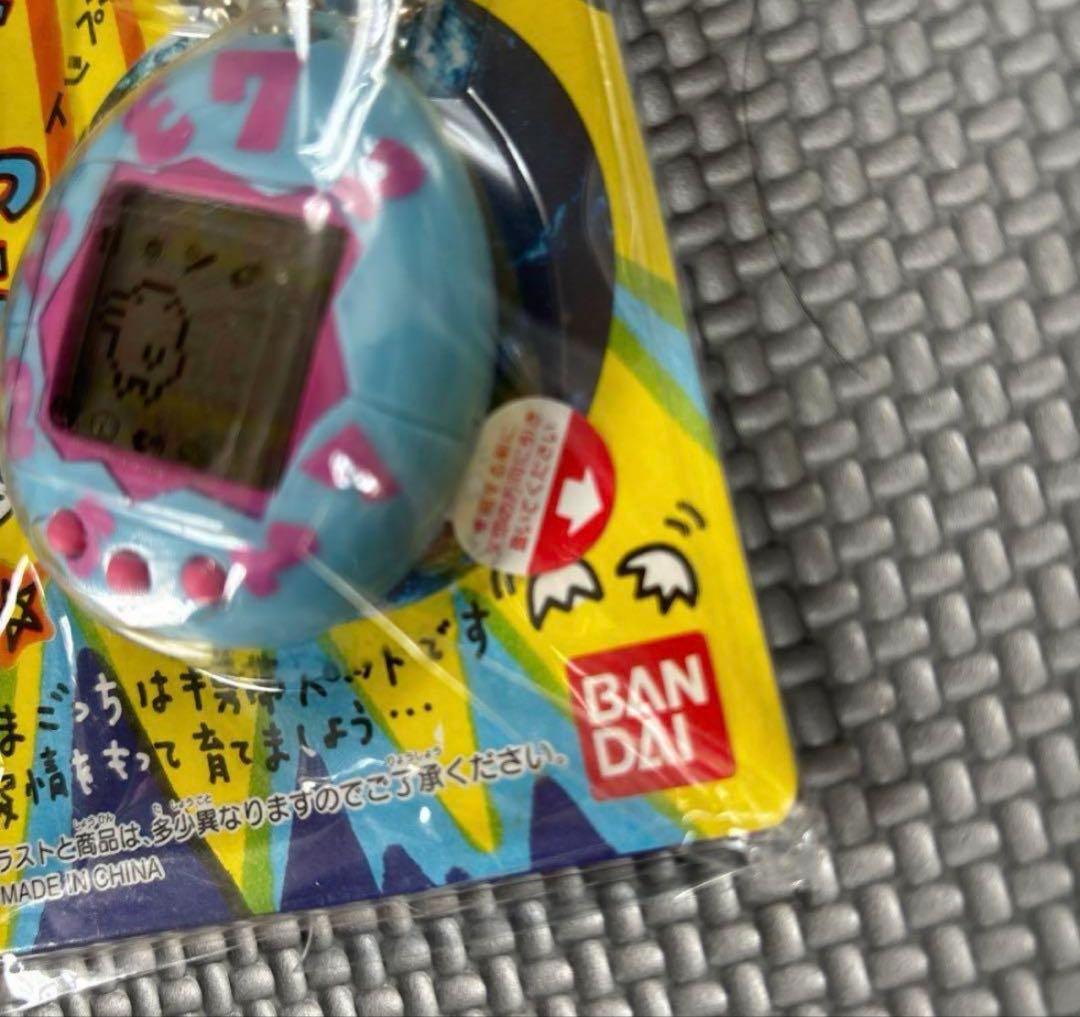 新品未開封 初代たまごっち　　ピンク×ブルー たまごっち