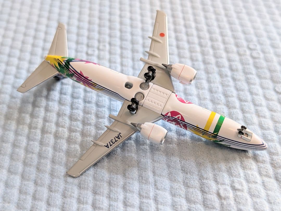 航空機・ヘリコプター Dragon wings B737-400 SNA JA737A
