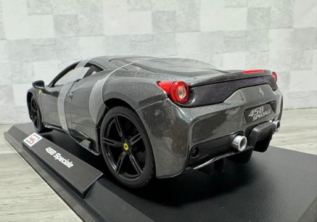新品 Maisto Ferrari 458 Speciale 希少色 1:18
