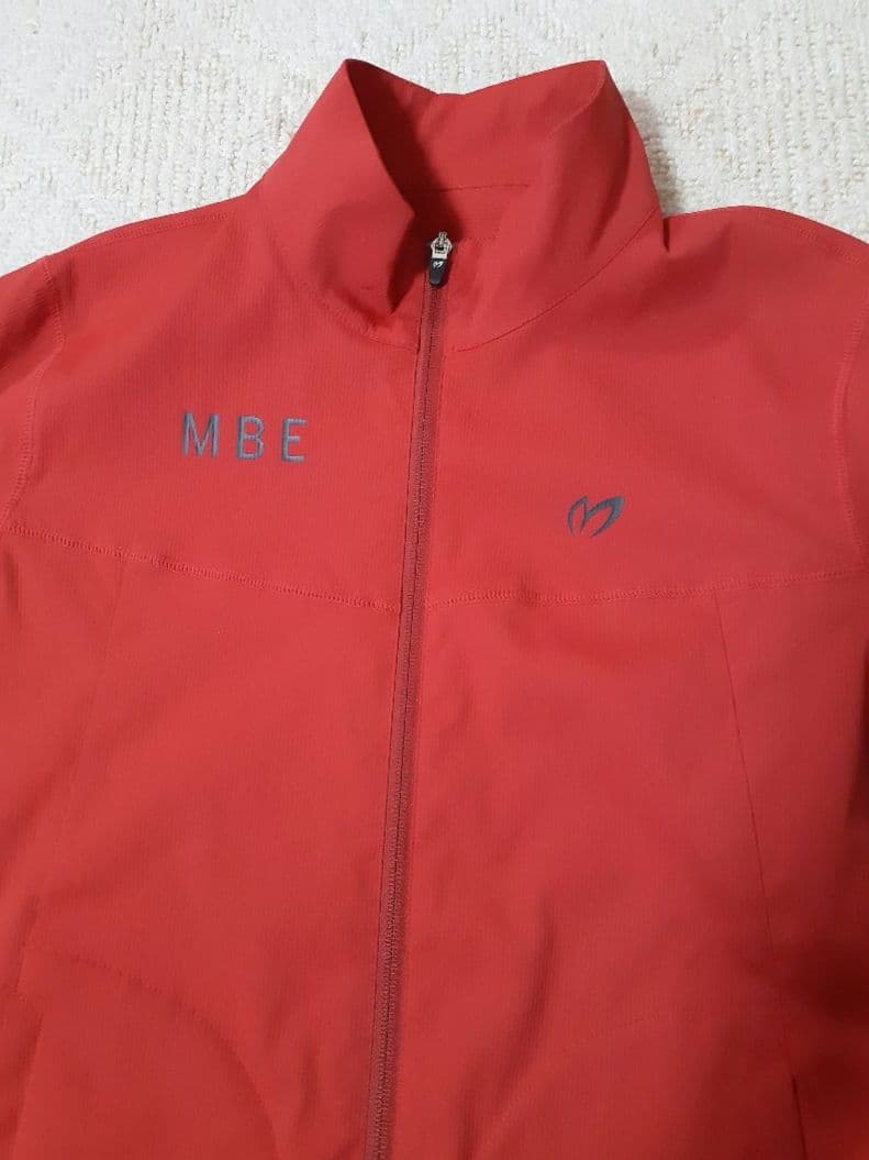 MBE マスターバニー エディション ジャケット サイズ 4 レッド
