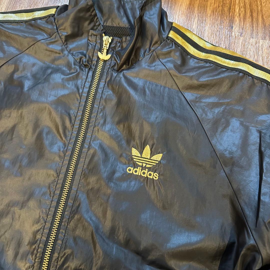 adidas ジャージ セットアップ