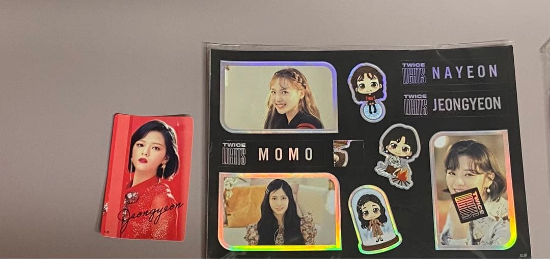 TWICE グッズ18点セット＋おまけ付き まとめ売り