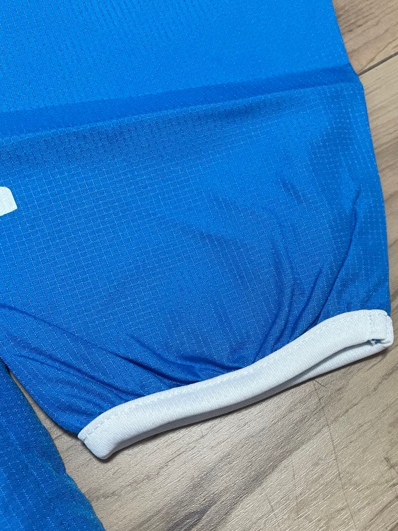 新品貴重! LUZeSOMBRA フードピステ　150cm