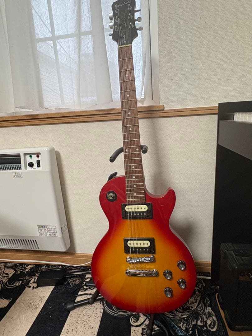 Epiphone Les Paul Studio LT サンバースト