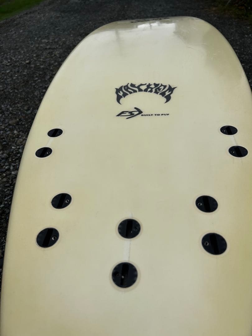 [送料込]LOST MAYHEM 5’8 Stealthショートボード軽量 小波