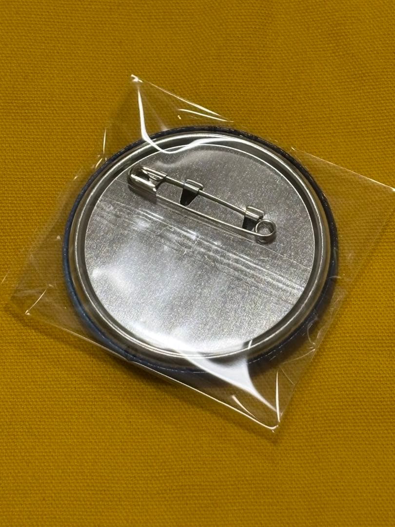 コナン　缶バッジ　希少　工藤新一
