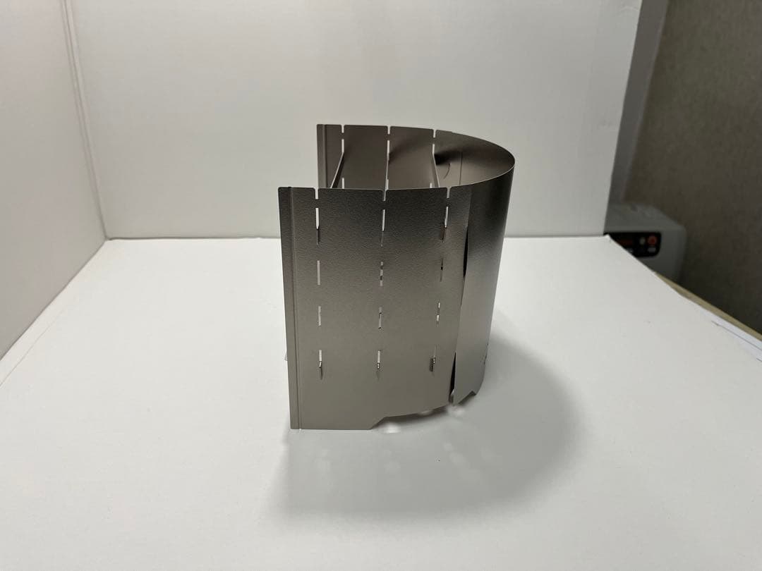 SCREEN STOVE（純チタン製UL焚き火台）♯訳あり品