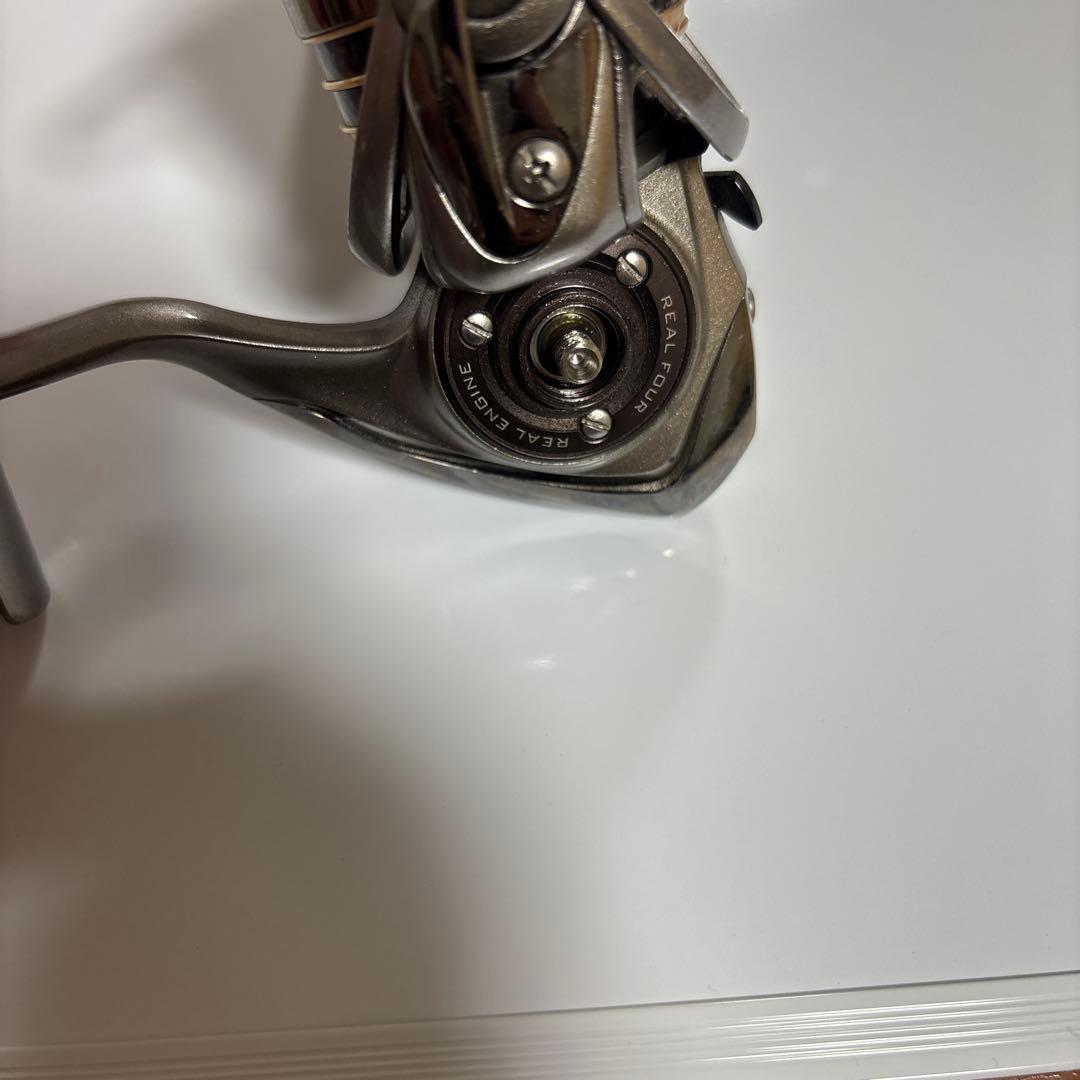 DAIWA LUVIAS 2004 ハンドルキャップ無