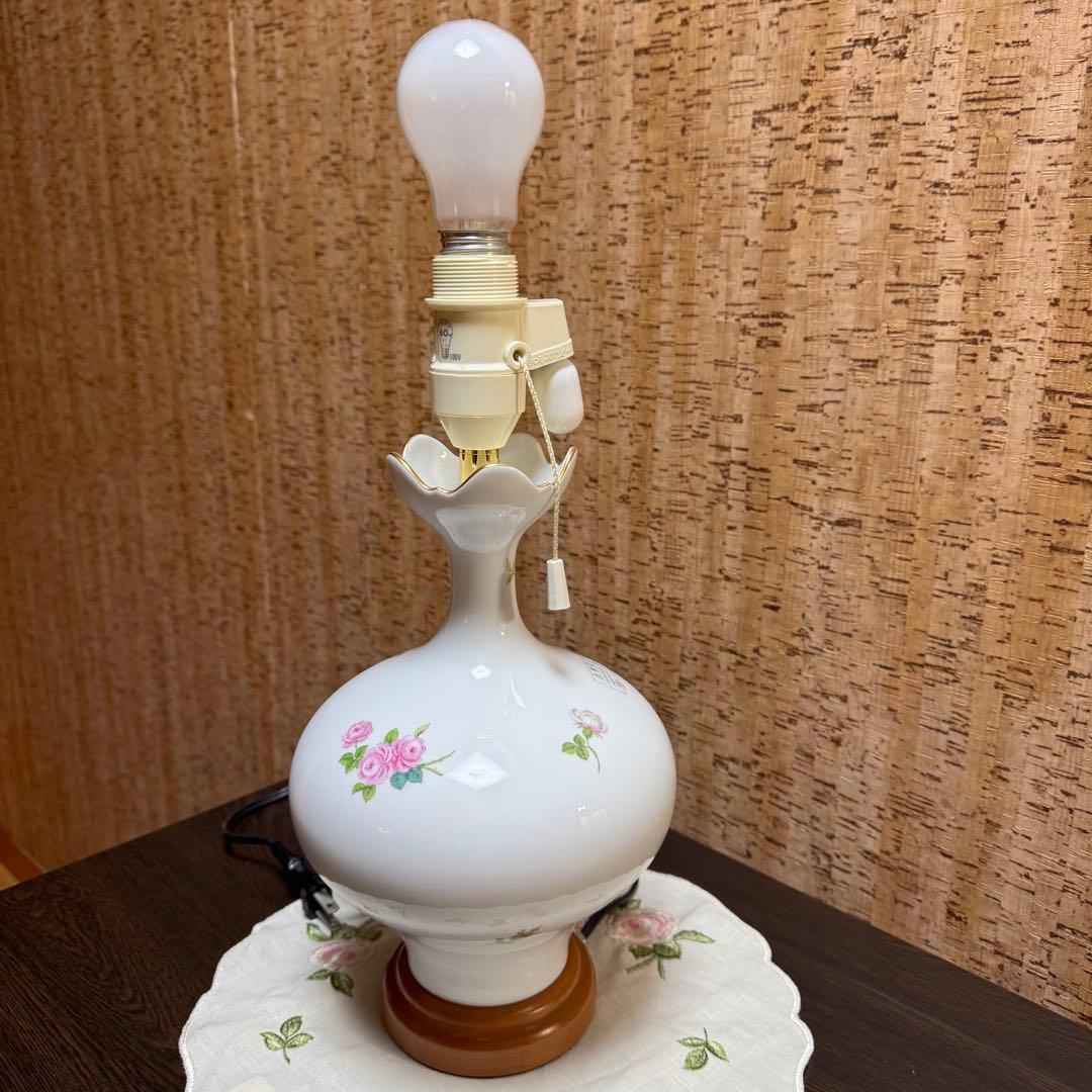 新品、未使用　マイセン　ランプ