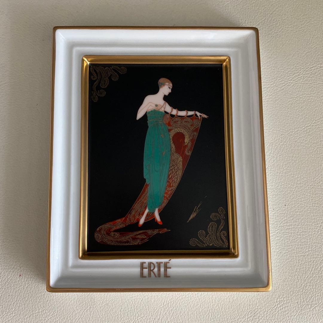 ERTE アートプレート 女性イラスト