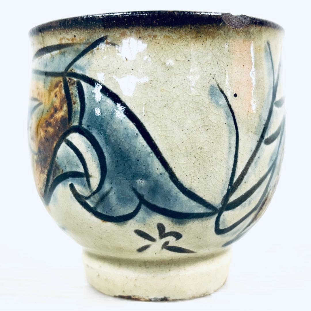 人間国宝　金城次郎　魚文　湯呑み　1客　壷屋焼 沖縄　やちむん