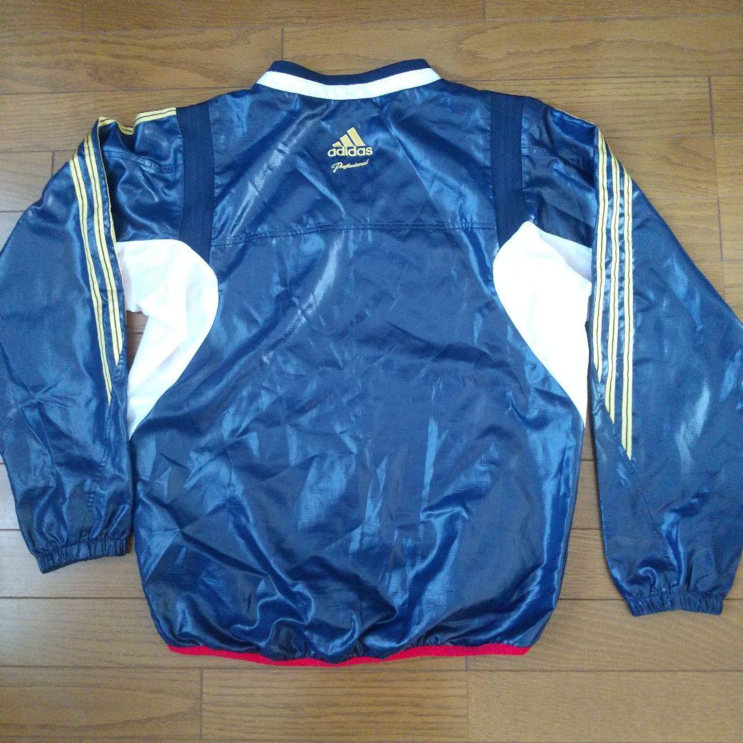 アディダス　プロフェショナル