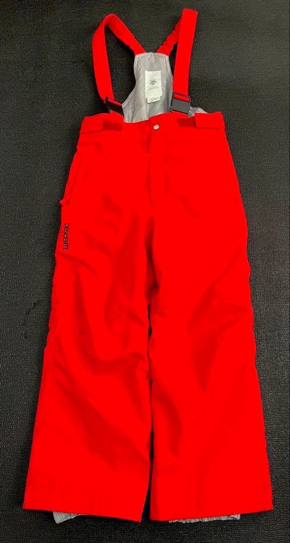 DESCENTE swissski thme スキーウェアー サイズ　130