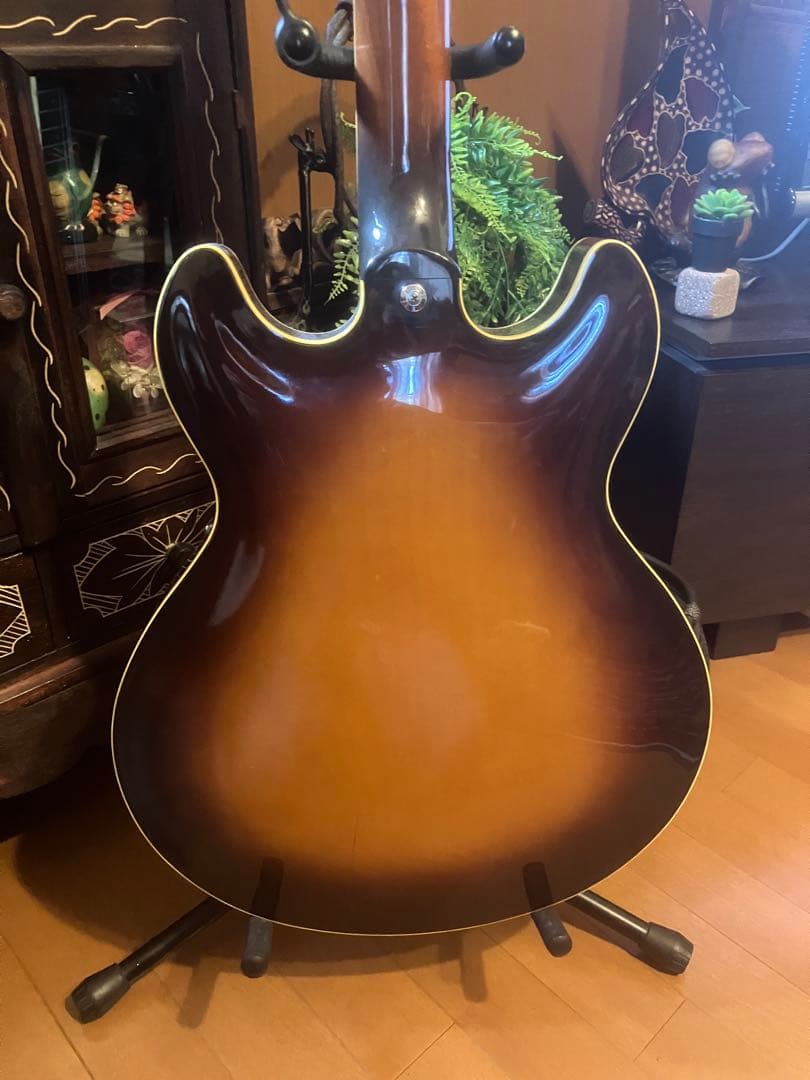 Yamaha Super Axe 1200sサンバースト セミアコギター