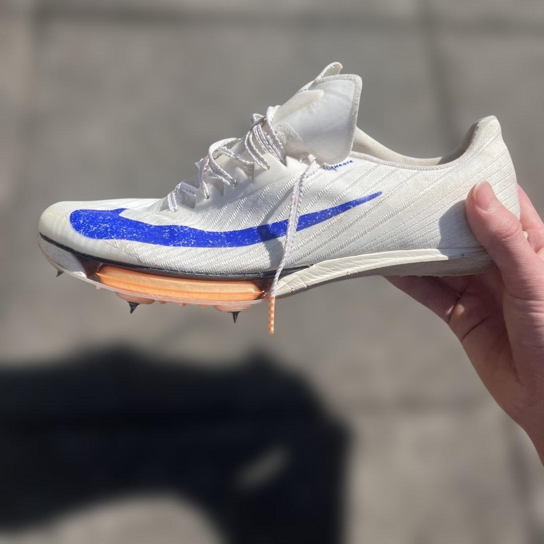 NIKEマックスフライ2