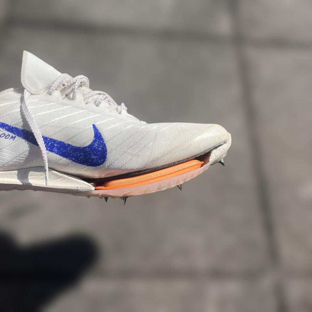 NIKEマックスフライ2