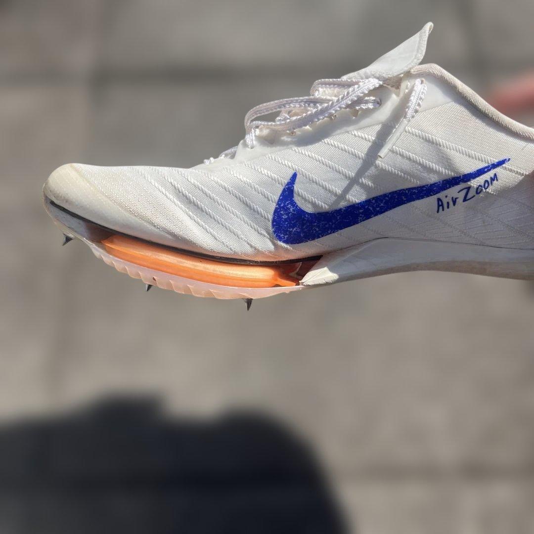 NIKEマックスフライ2