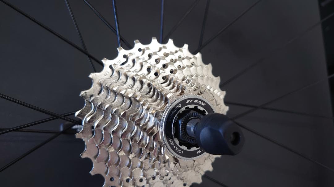 新車外し SHIMANO WH-RS100 前後/ 105 11s スプロケ付き