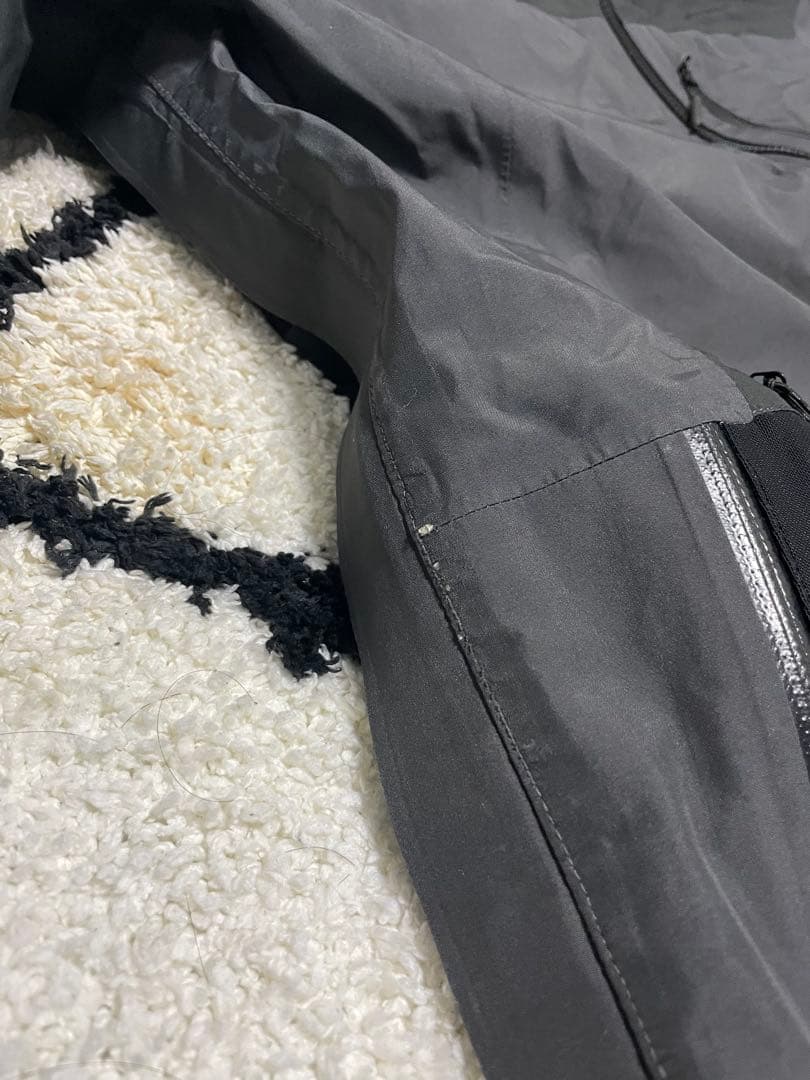 Burton スノーボードウェア Lサイズ