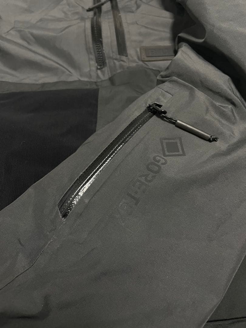 Burton スノーボードウェア Lサイズ