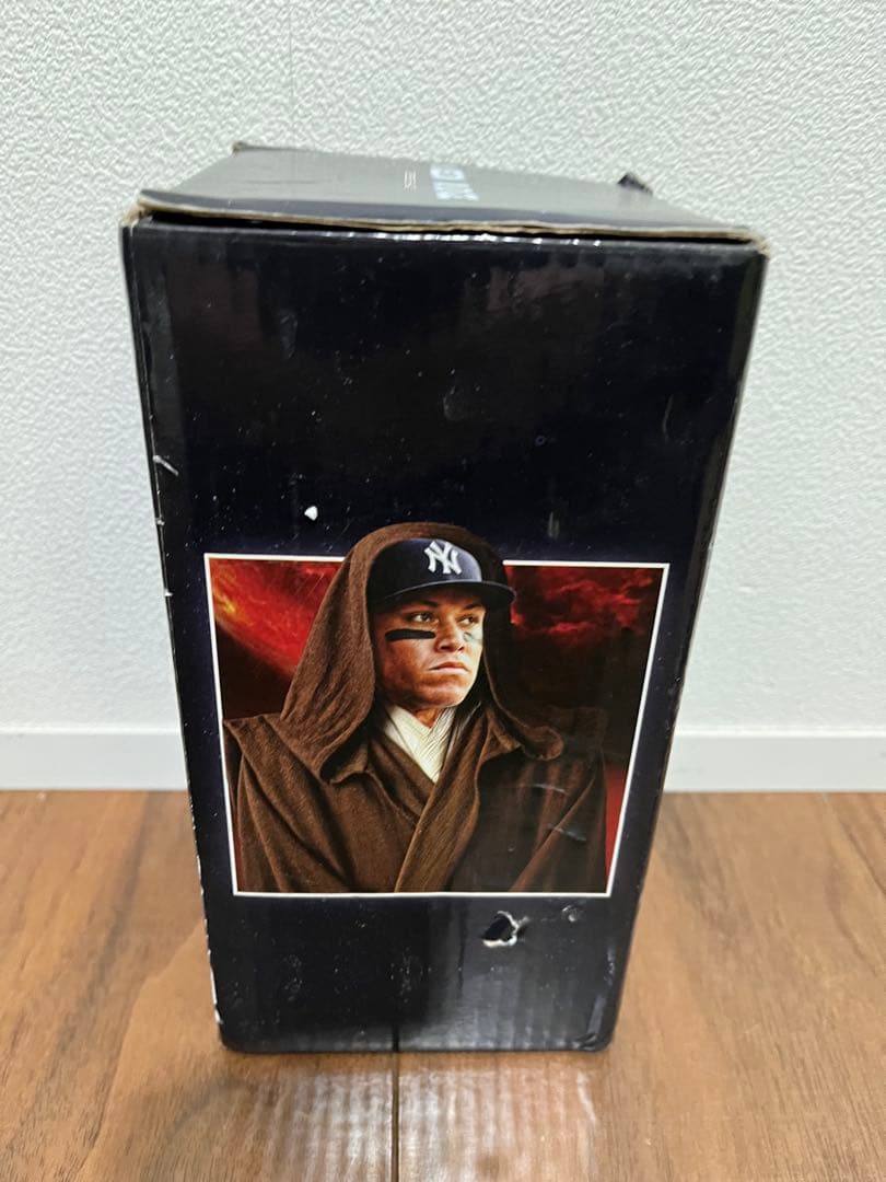 新品　ボブルヘッド人形　スターウォーズ　ジェダイ（カード付）　アーロン・ジャッジ