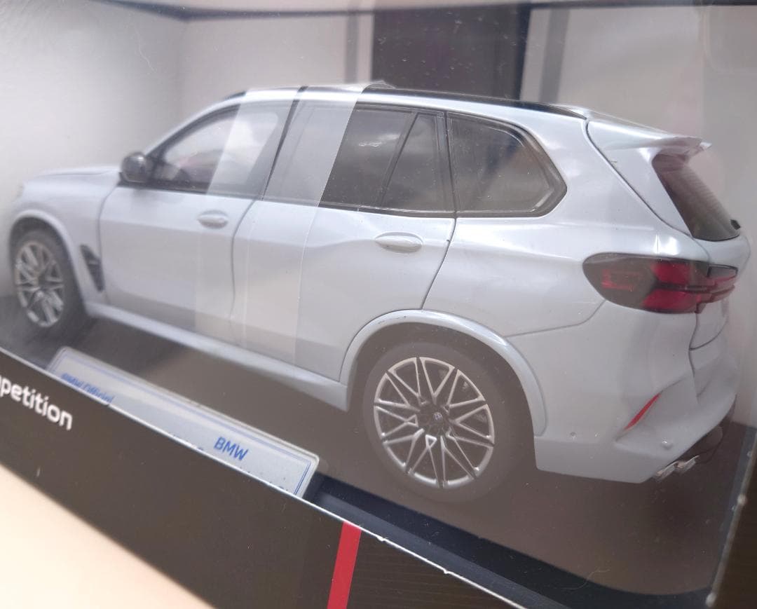 1/18  X5 MコンペティションLCI グレー ダイキャスト製ミニカー