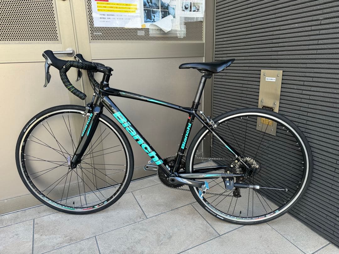 BIANCHI vianirone7ロードバイク自転車