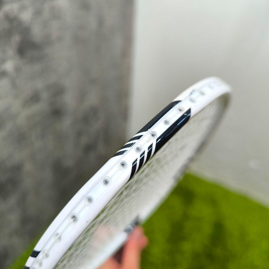 廃盤　レア　COMPOSITE TECHNO LESMO L5 バドミントン