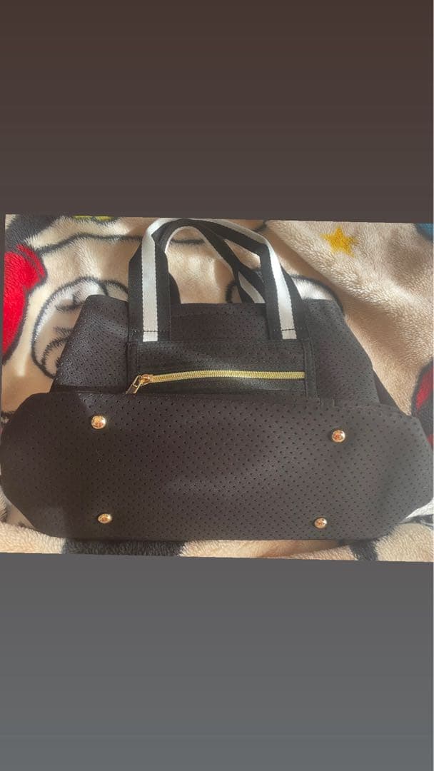 GOTCHAメッシュトートバッグブラック早く手放したいのでお値下け対応してます！