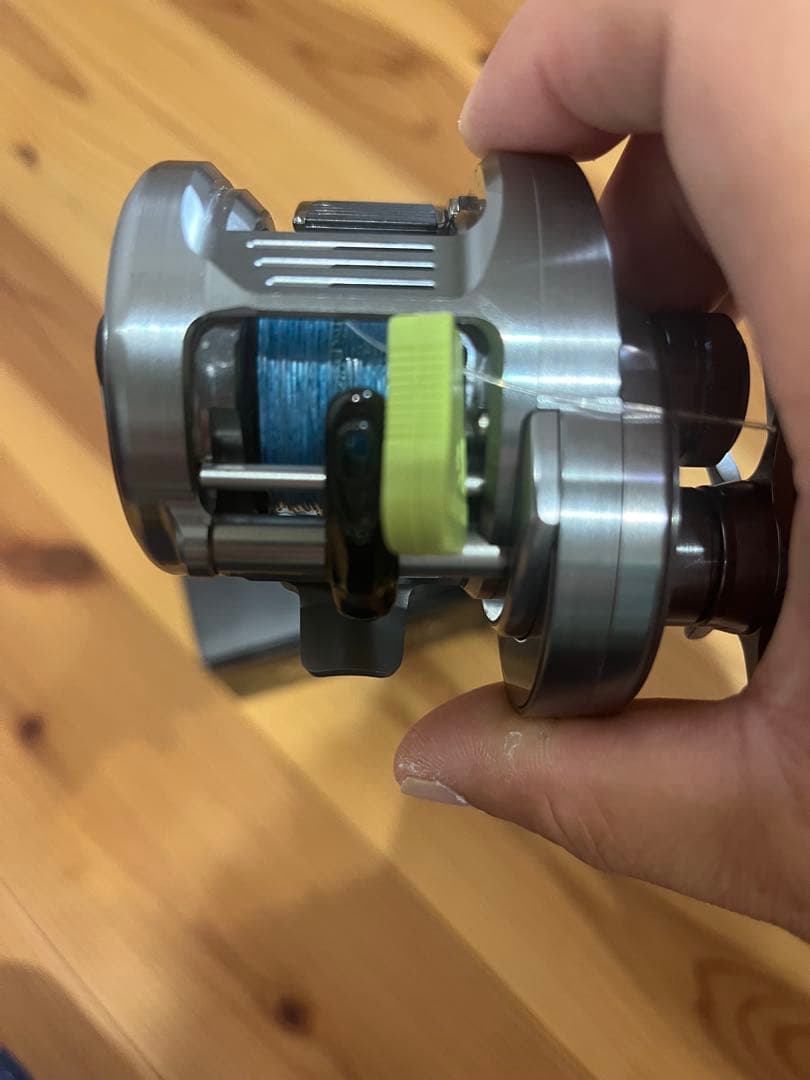 リール Shimano CALCUTTA CONQUEST DC201HG