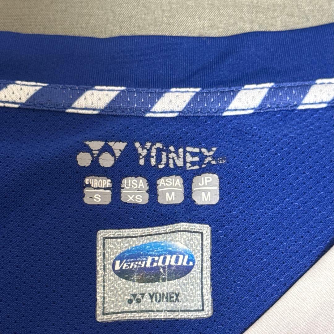 バドミントン　ウェア上下セット
