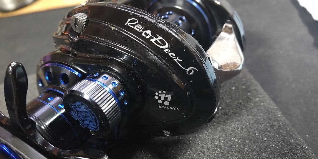 最終お値下げAbu Garcia Revo Deez 6-L軽量化146g